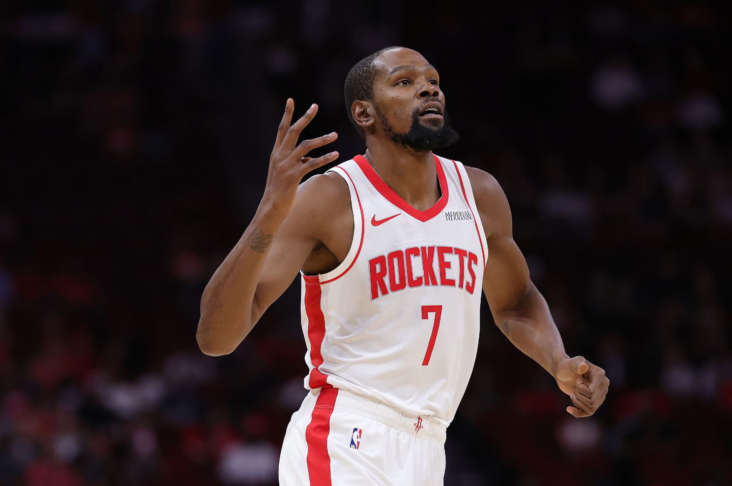 KD：可大可小是我們的優勢，但具體何時用何陣容很考驗教練