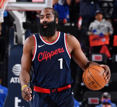 被激怒了！哈登半場9中7怒砍26分，三分球6投5中