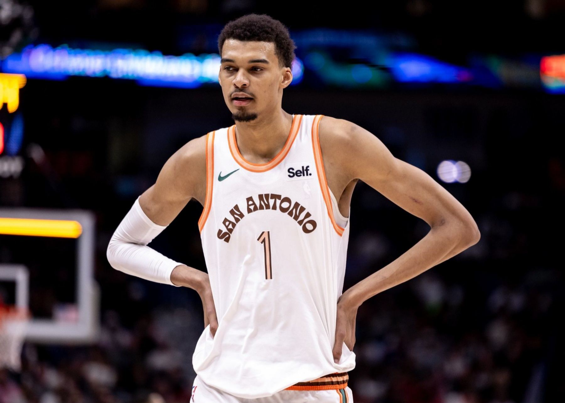 文班：現在競賽節奏很快，對手對我的包夾比之前來得快得多