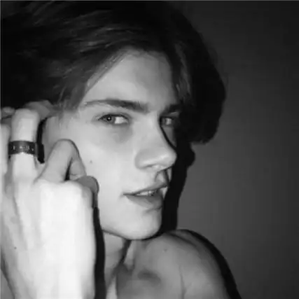 6686体育海外作者Florence