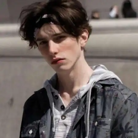 6686体育金牌作者Lance