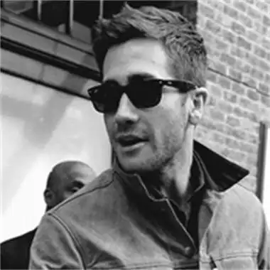 6686体育金牌作者Alec