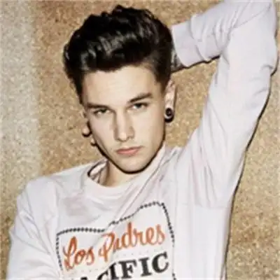 6686体育海外作者Howard