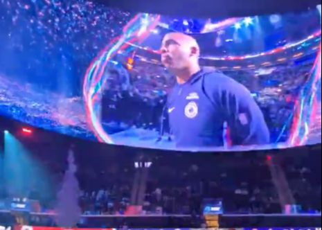 再次代表快艇在主隊場出戰，球迷給保羅送上震耳欲聾歡呼聲