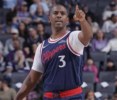 保羅：最近重溫了火箭時的競賽，我想找回和哈登之間的配合度