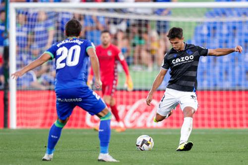 皇家社會 vs 赫塔菲