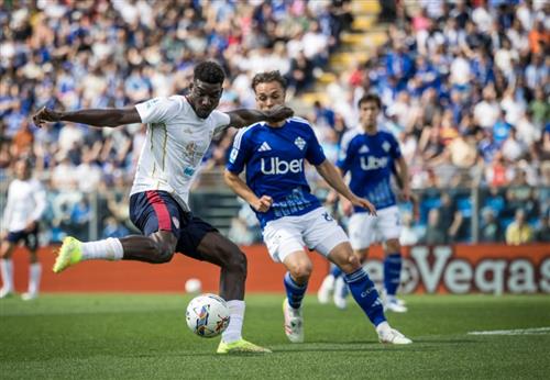 科莫 vs 卡利亞裡