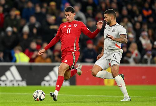 Xứ 威爾斯 vs 冰島
