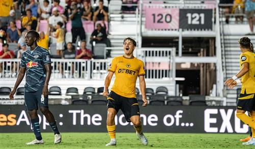 狼隊 vs 萊比錫紅牛