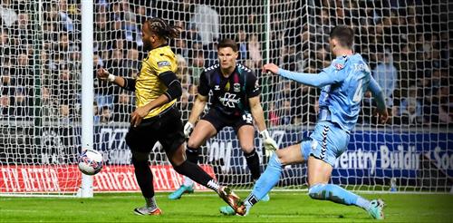 考文垂城 vs 梅德斯通聯隊