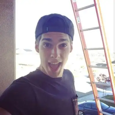 6686体育银牌作者James