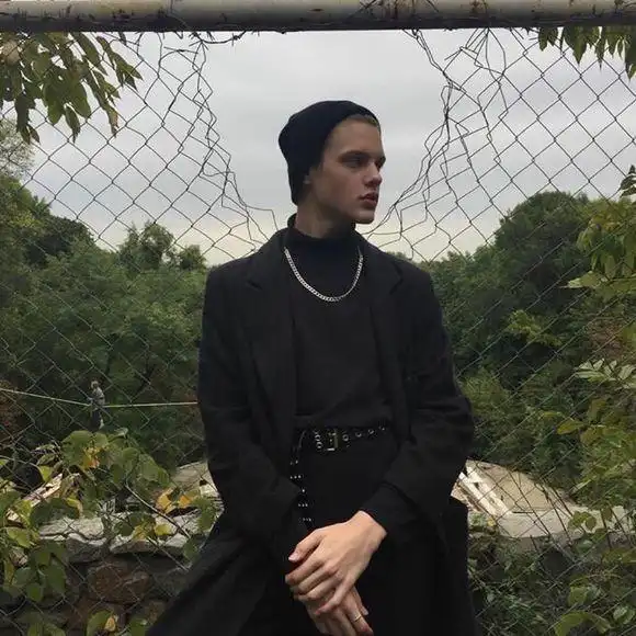 6686体育官方作者Douglas